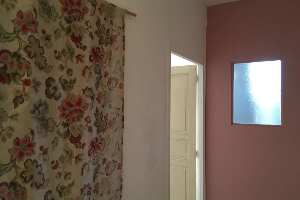 Appartement De 75 M2 Dans Maison Familiale Saint-Antonin-Noble-Val Exterior photo